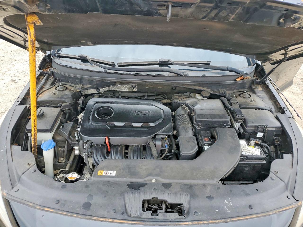 2016 HYUNDAI SONATA SE photo 11