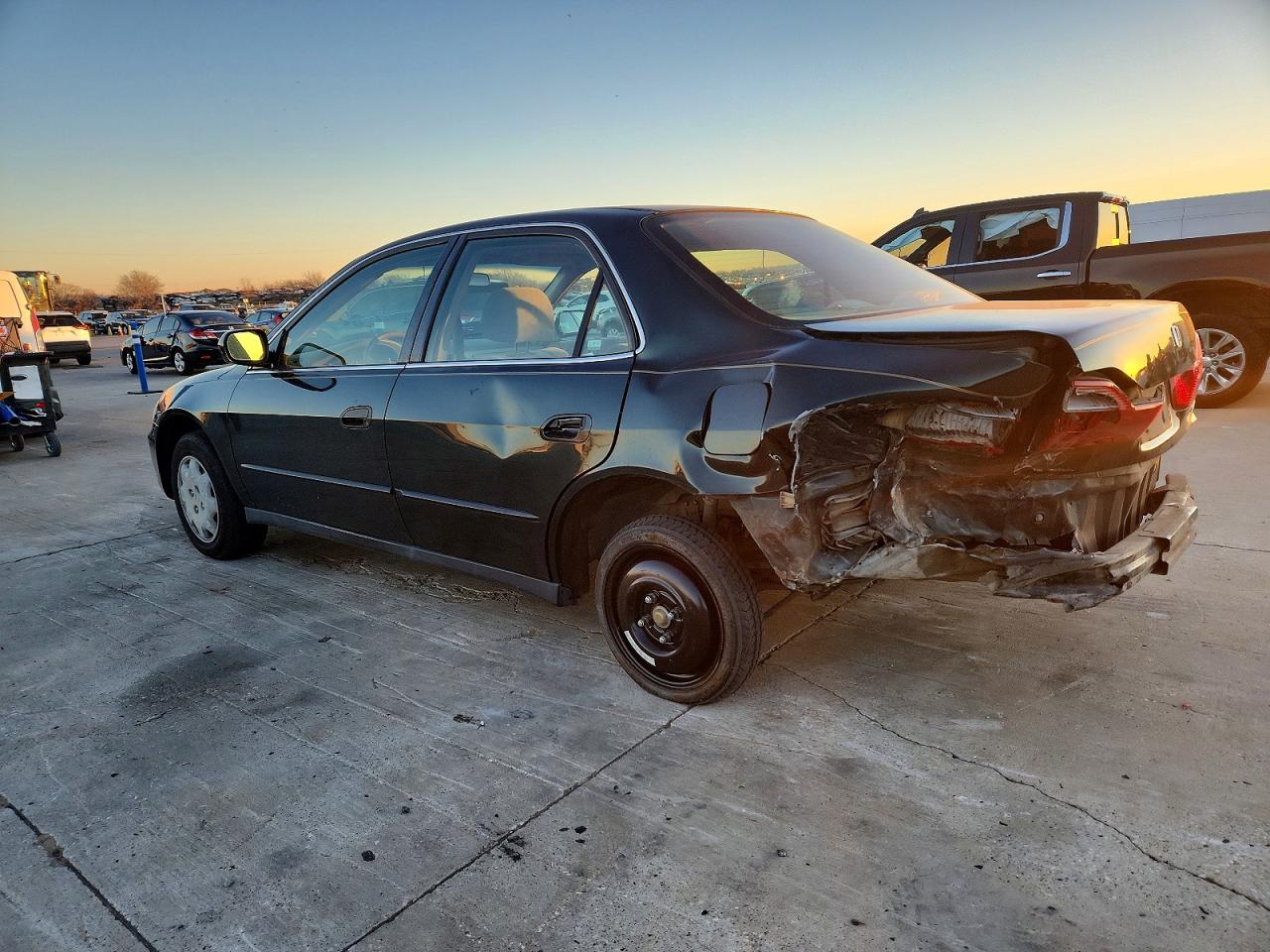 1999 HONDA ACCORD LX photo 2