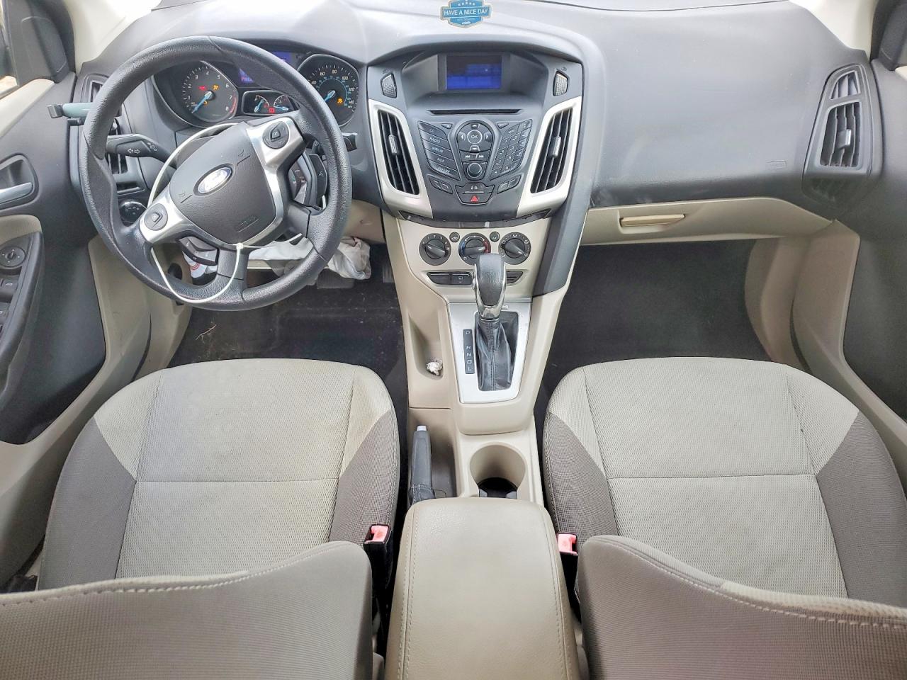2013 FORD FOCUS SE photo 8