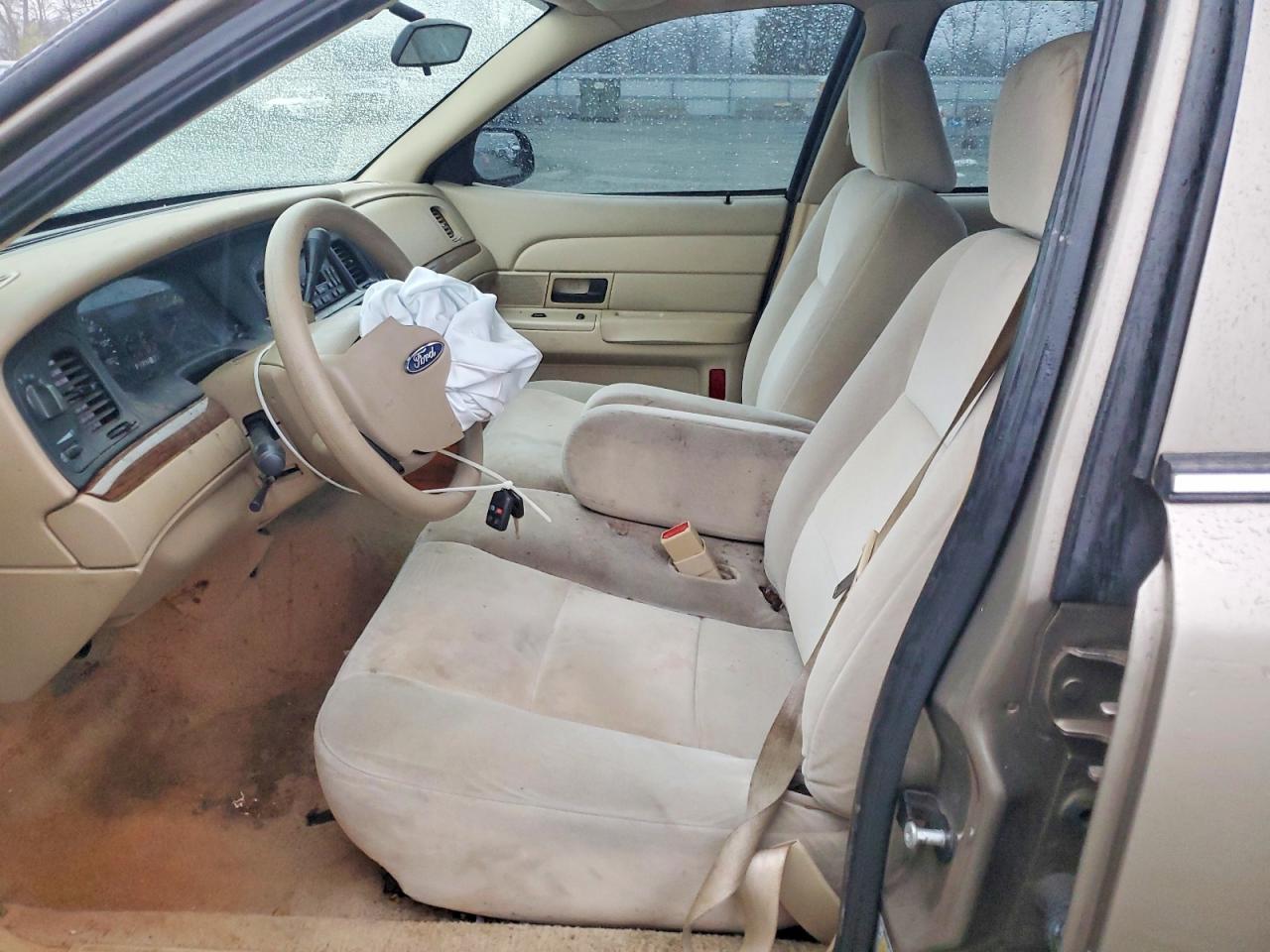 2006 FORD CROWN VICTORIA photo 7