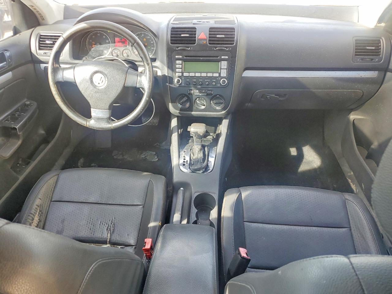 2009 VOLKSWAGEN JETTA SE photo 8