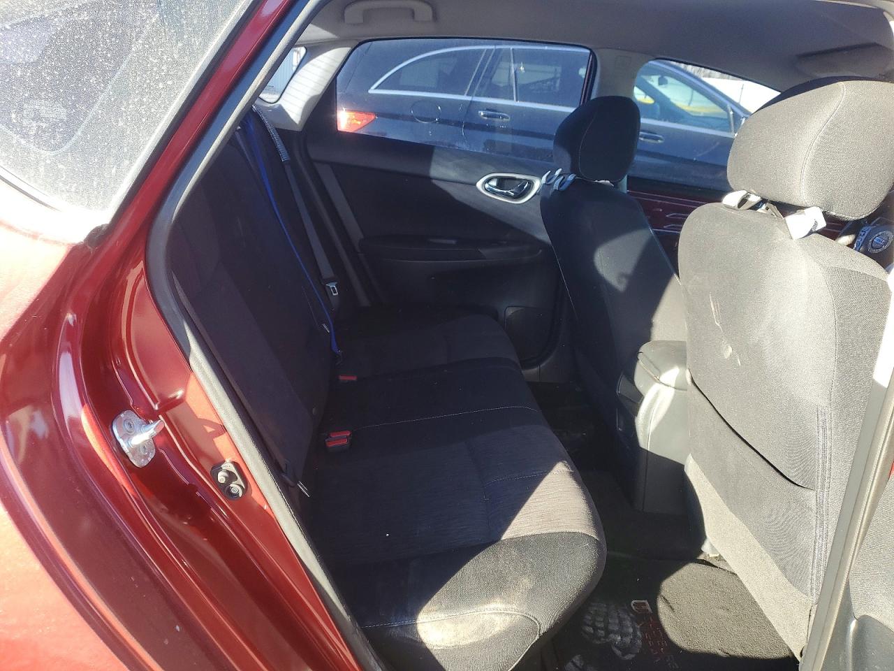 2015 NISSAN SENTRA S photo 10