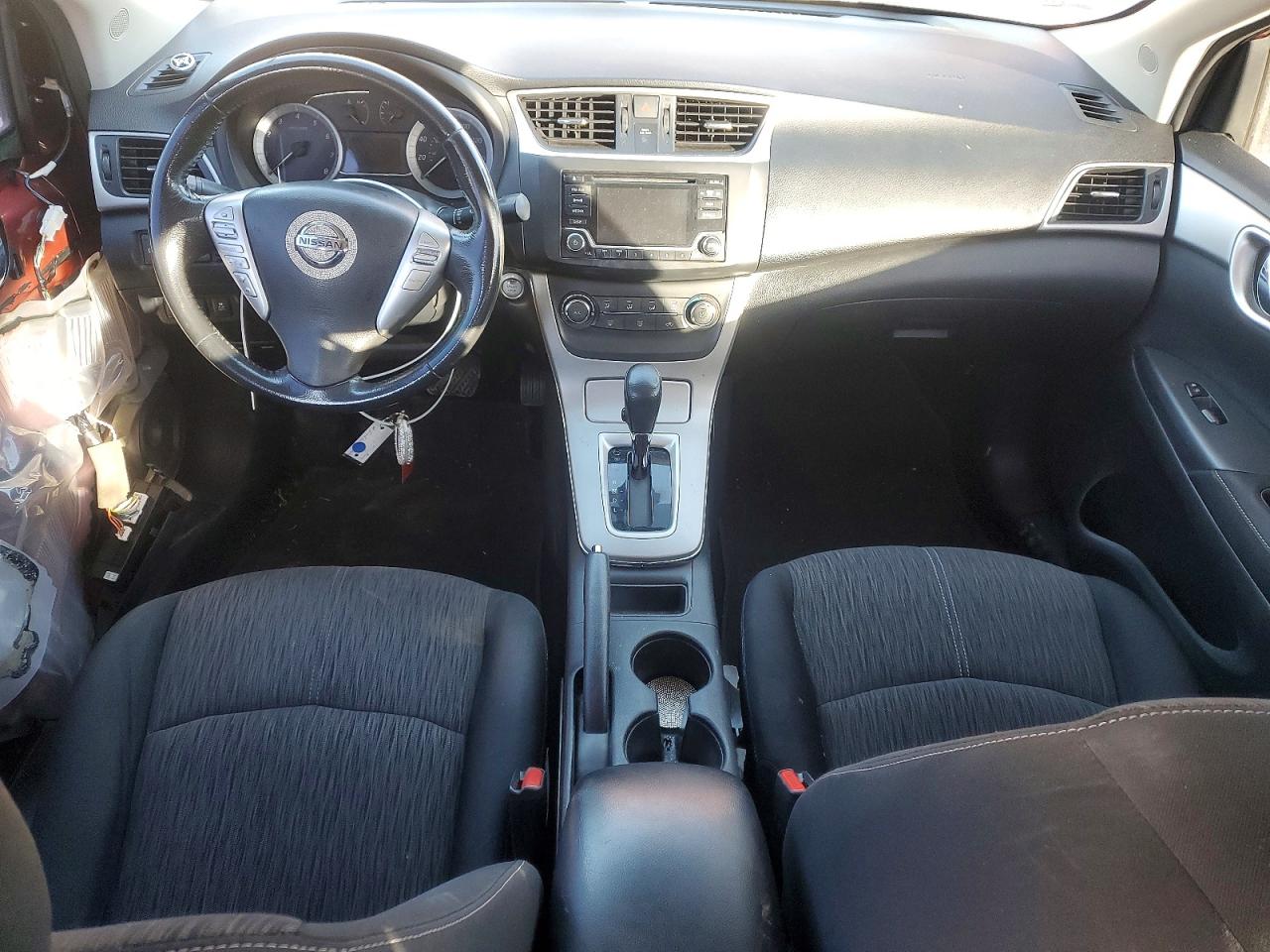 2015 NISSAN SENTRA S photo 8