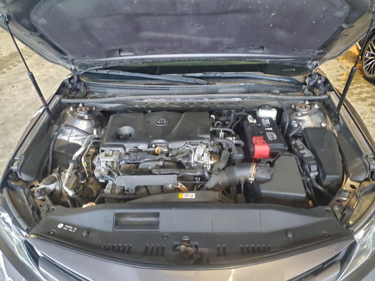 2018 TOYOTA CAMRY L photo 11