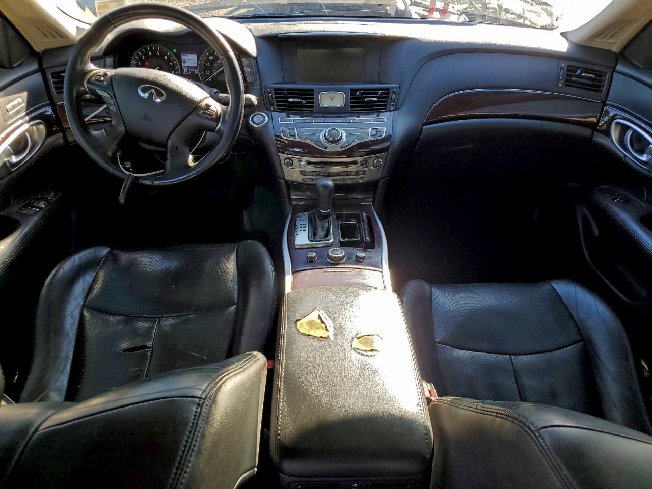 2012 INFINITI M37 photo 8