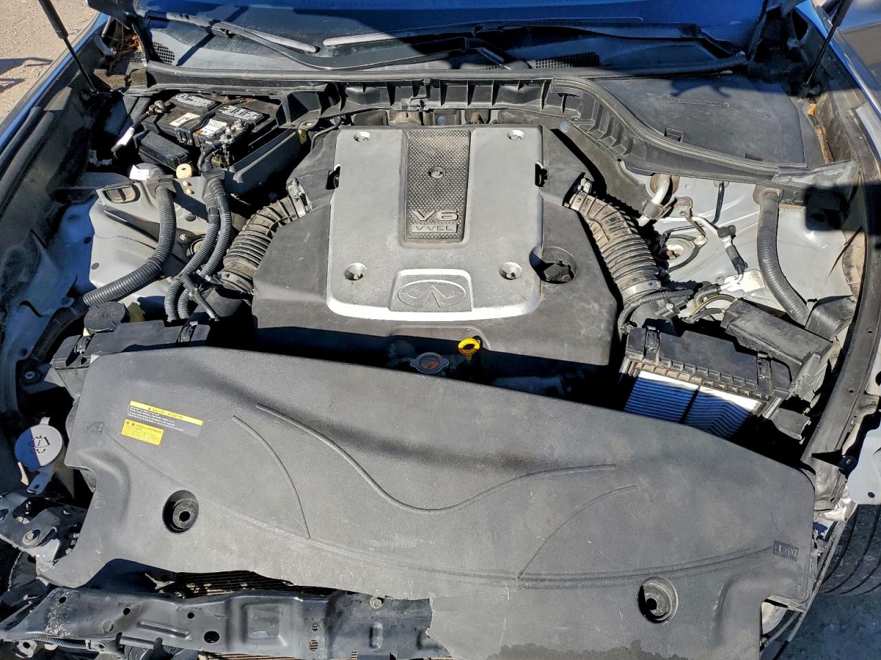 2012 INFINITI M37 photo 11