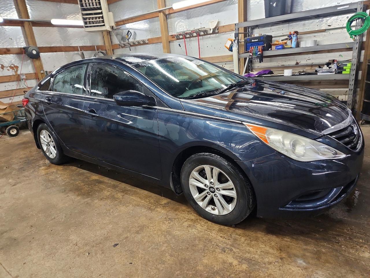 2011 HYUNDAI SONATA GLS photo 4
