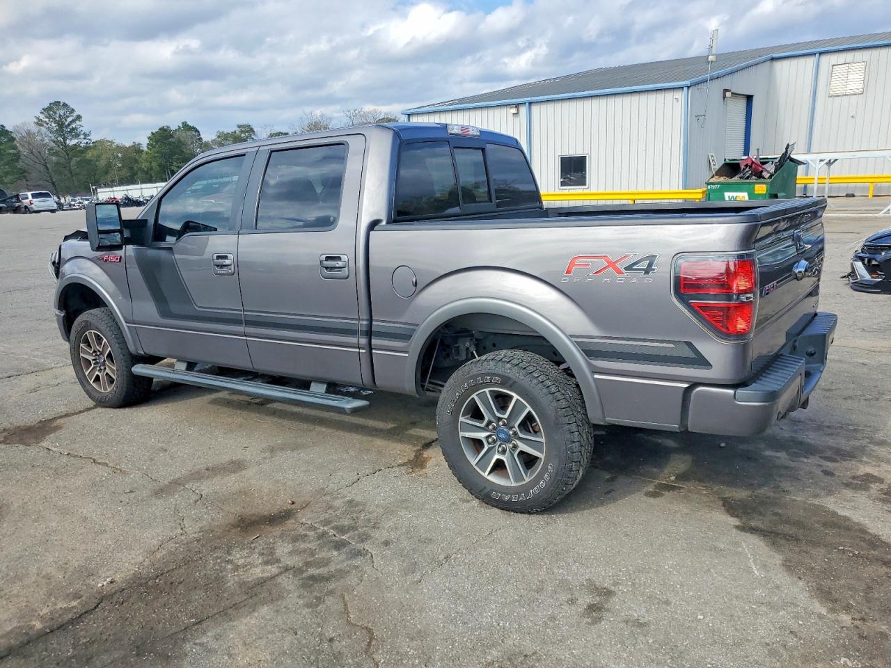 2014 FORD F150 SUPERCREW photo 2
