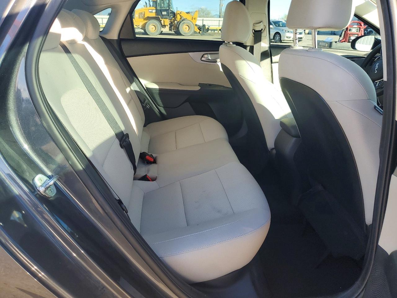 2023 KIA FORTE LX photo 10