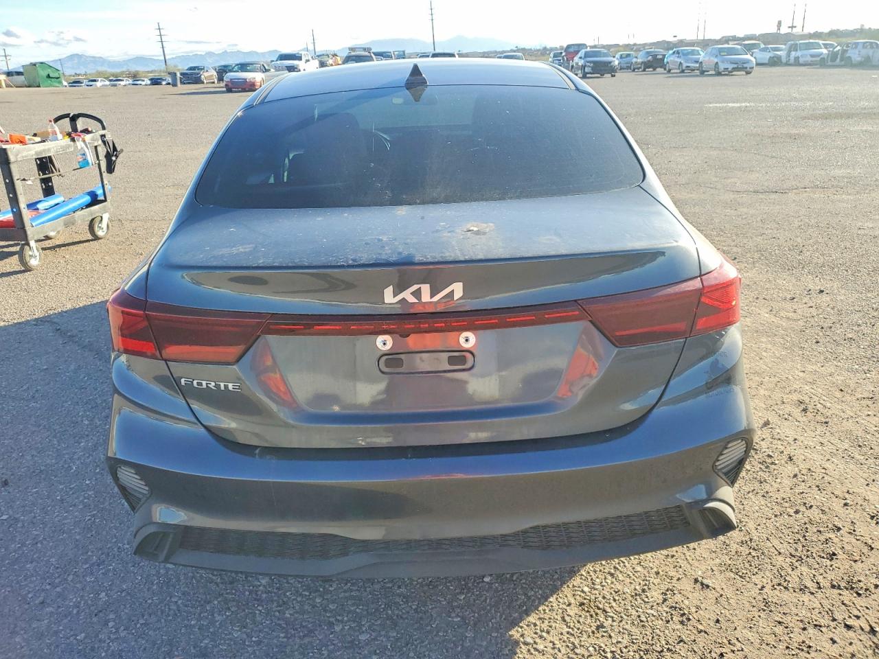 2023 KIA FORTE LX photo 6