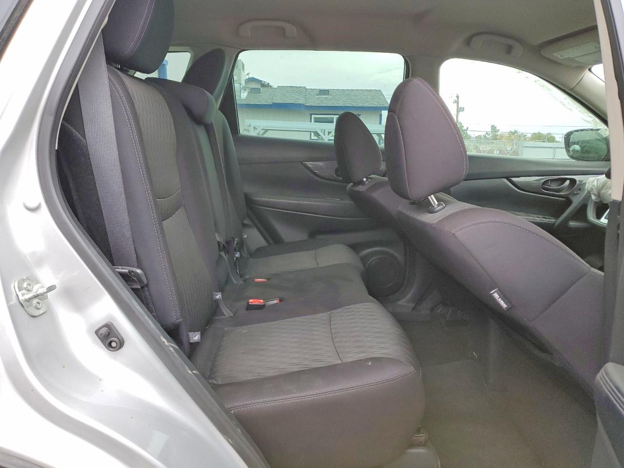 2020 NISSAN ROGUE S photo 10