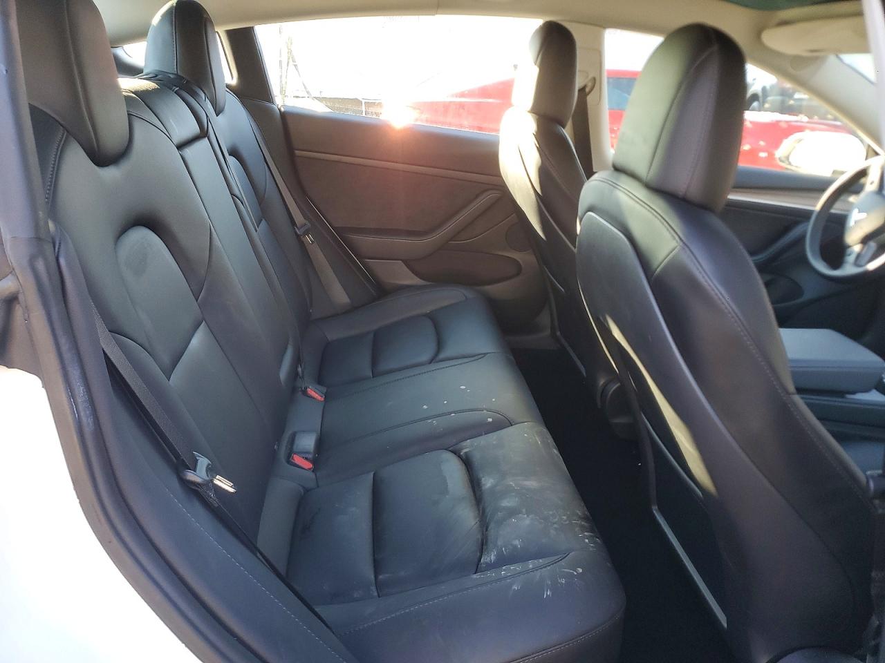 2022 TESLA MODEL 3 photo 10
