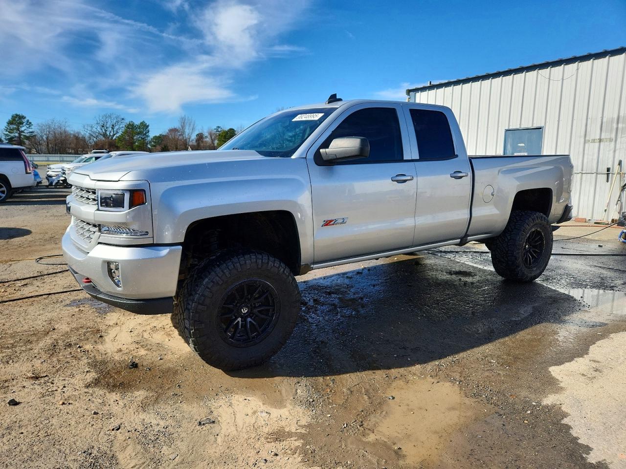 2017 CHEVROLET SILVERADO