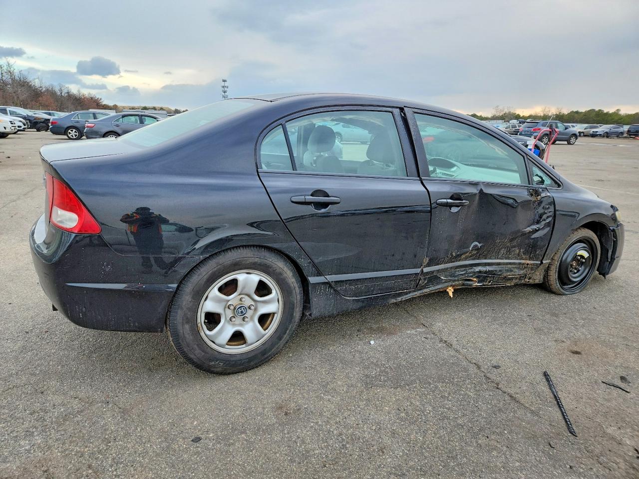 2011 HONDA CIVIC LX photo 3