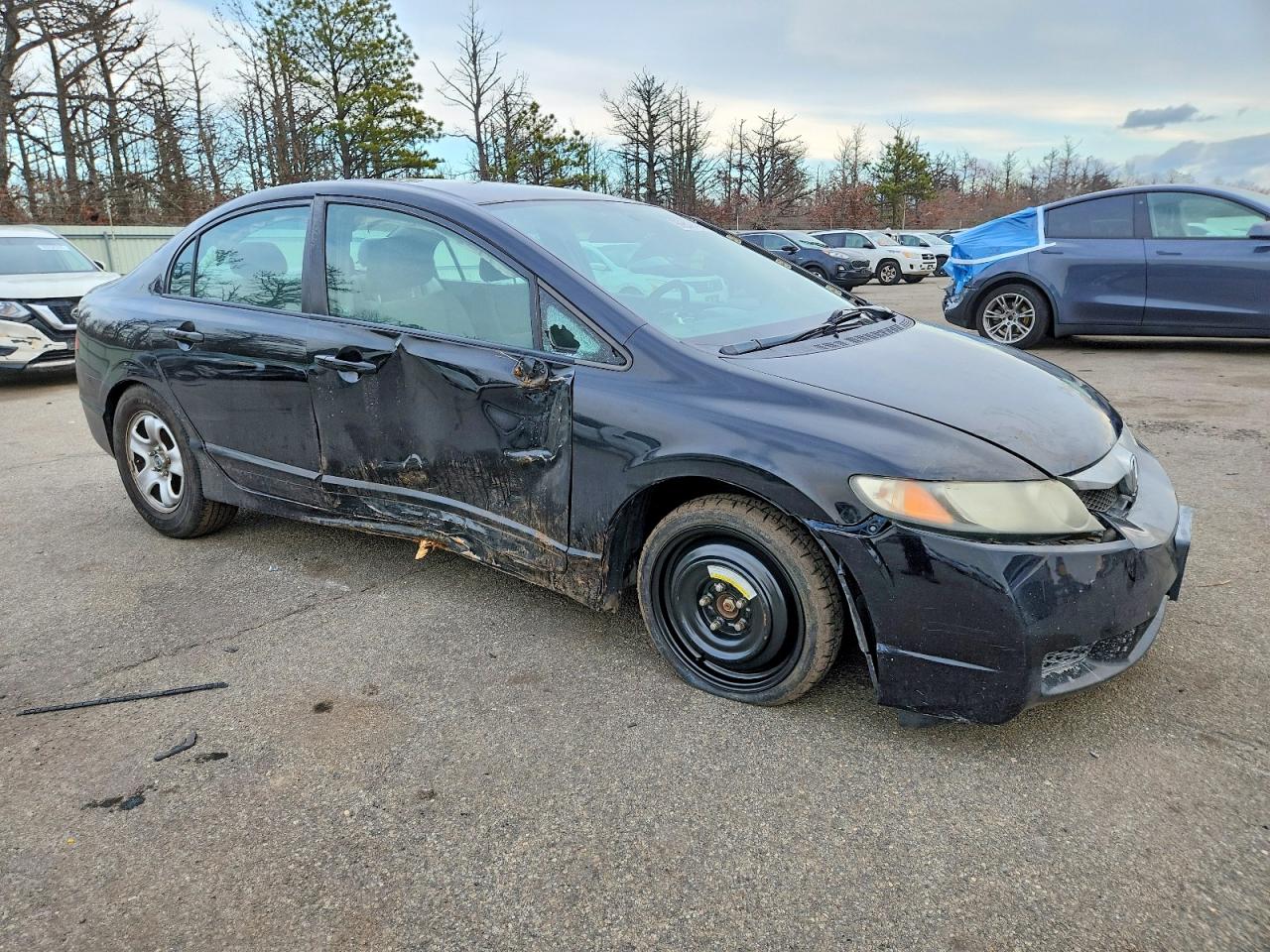 2011 HONDA CIVIC LX photo 4