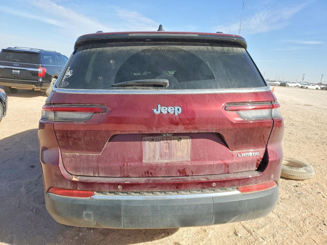 2024 JEEP GRAND CHEROKEE L LAREDO photo 6