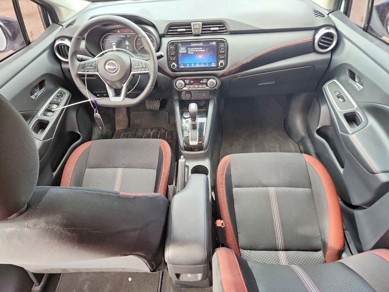 2025 NISSAN VERSA SR photo 8