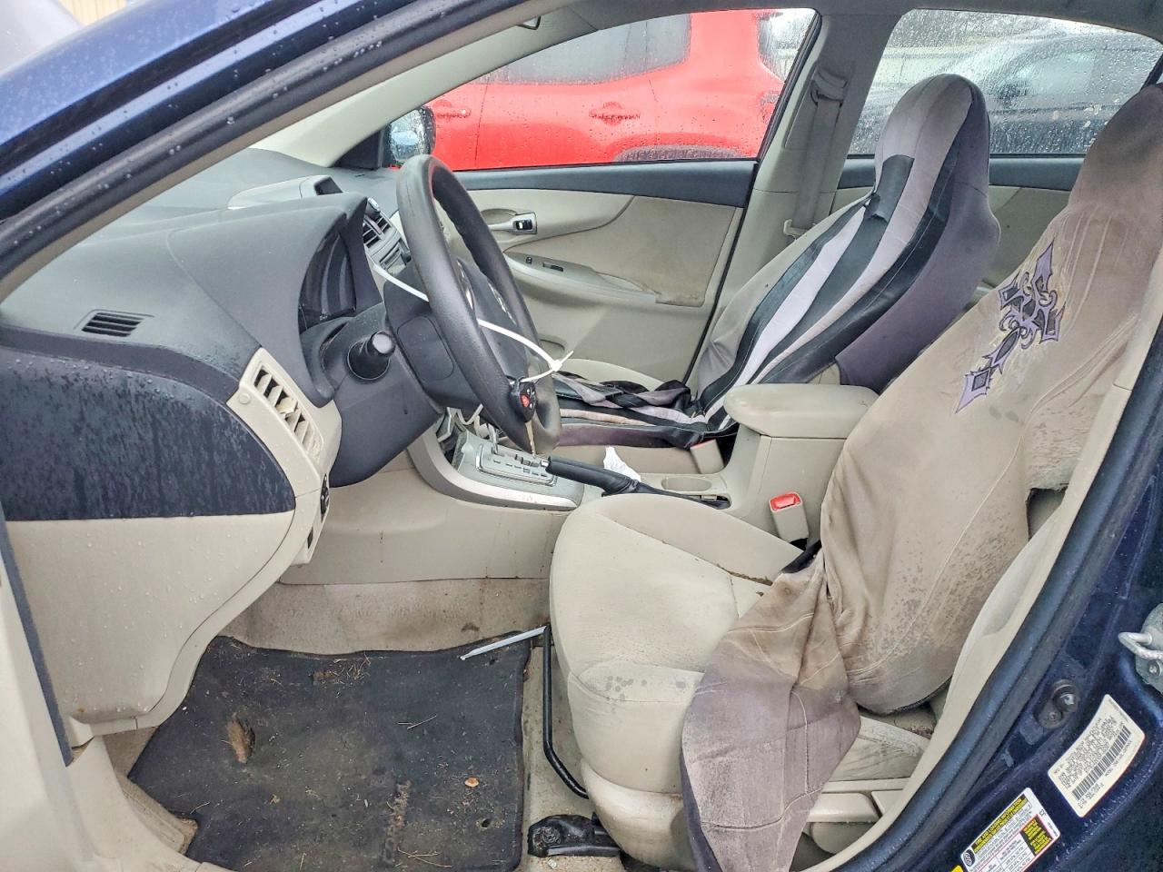 2013 TOYOTA COROLLA BASE photo 7