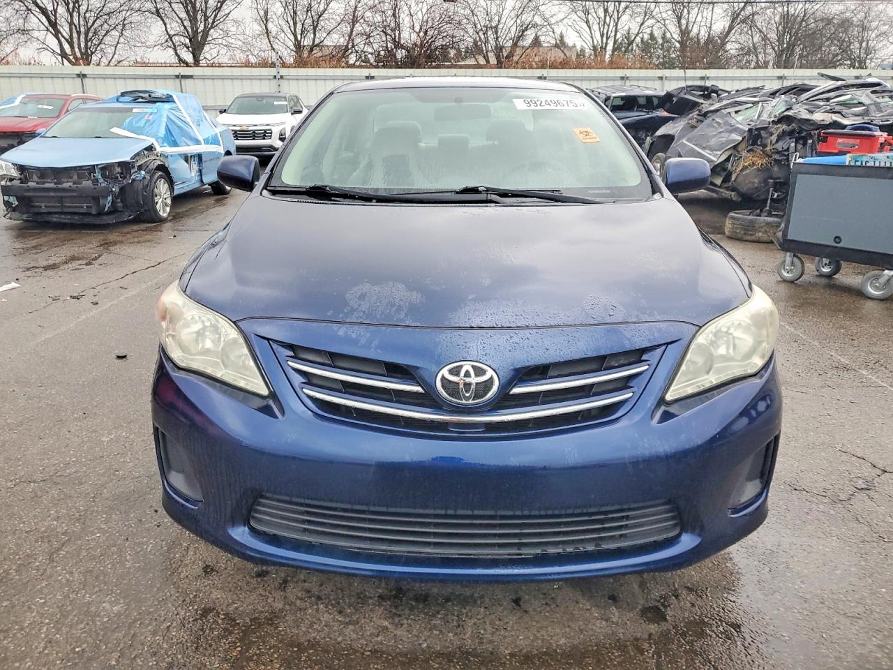 2013 TOYOTA COROLLA BASE photo 5