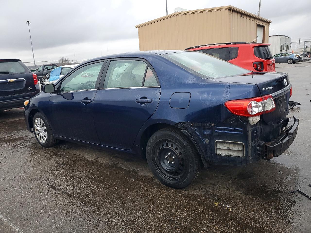 2013 TOYOTA COROLLA BASE photo 2