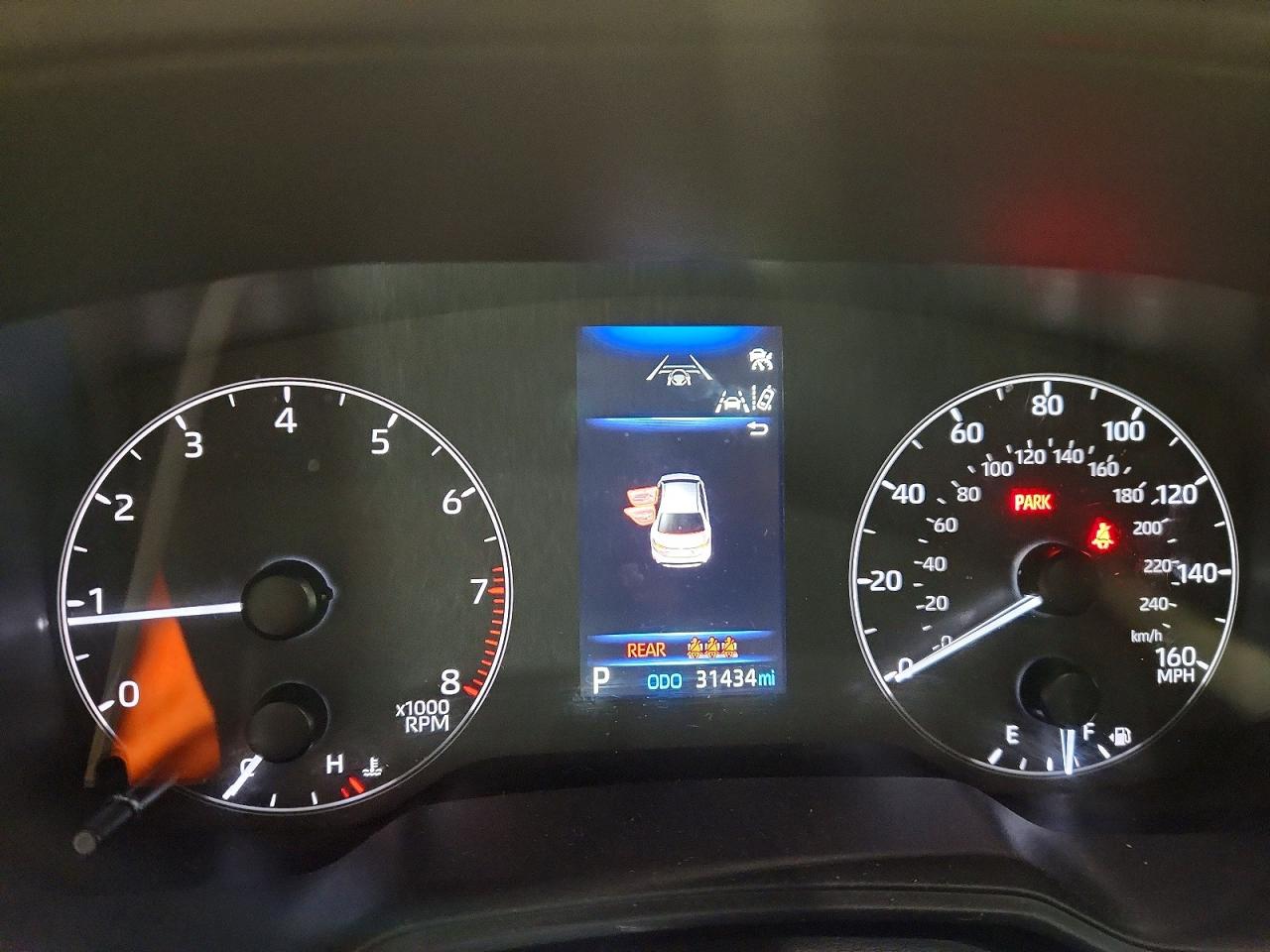 2024 TOYOTA COROLLA LE photo 9