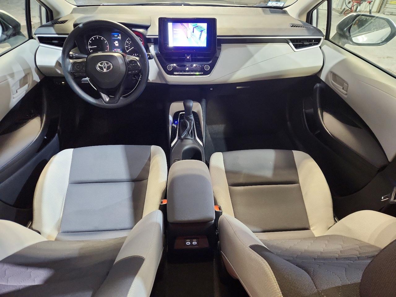 2024 TOYOTA COROLLA LE photo 8