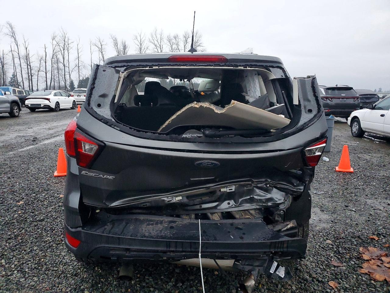 2019 FORD ESCAPE SE photo 6