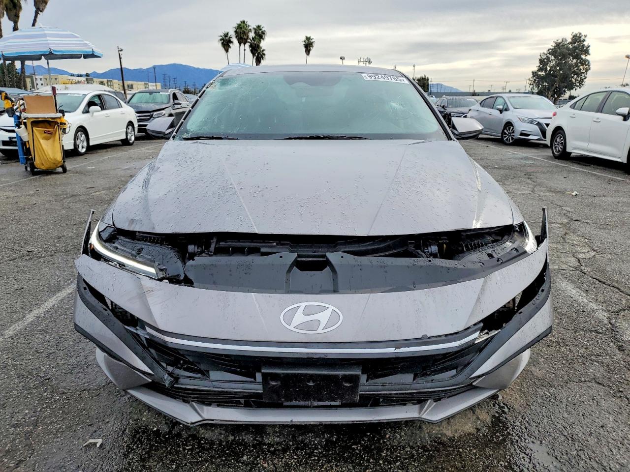 2025 HYUNDAI ELANTRA SE photo 5