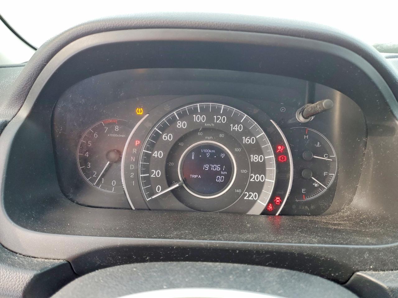 2014 HONDA CR-V LX photo 9