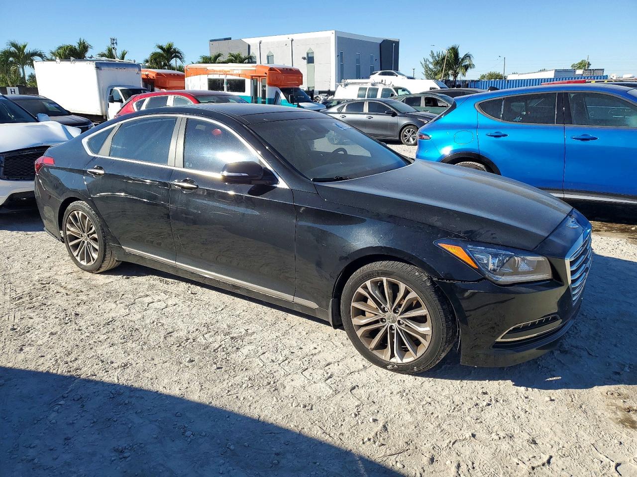 2015 HYUNDAI GENESIS 3.8L photo 4