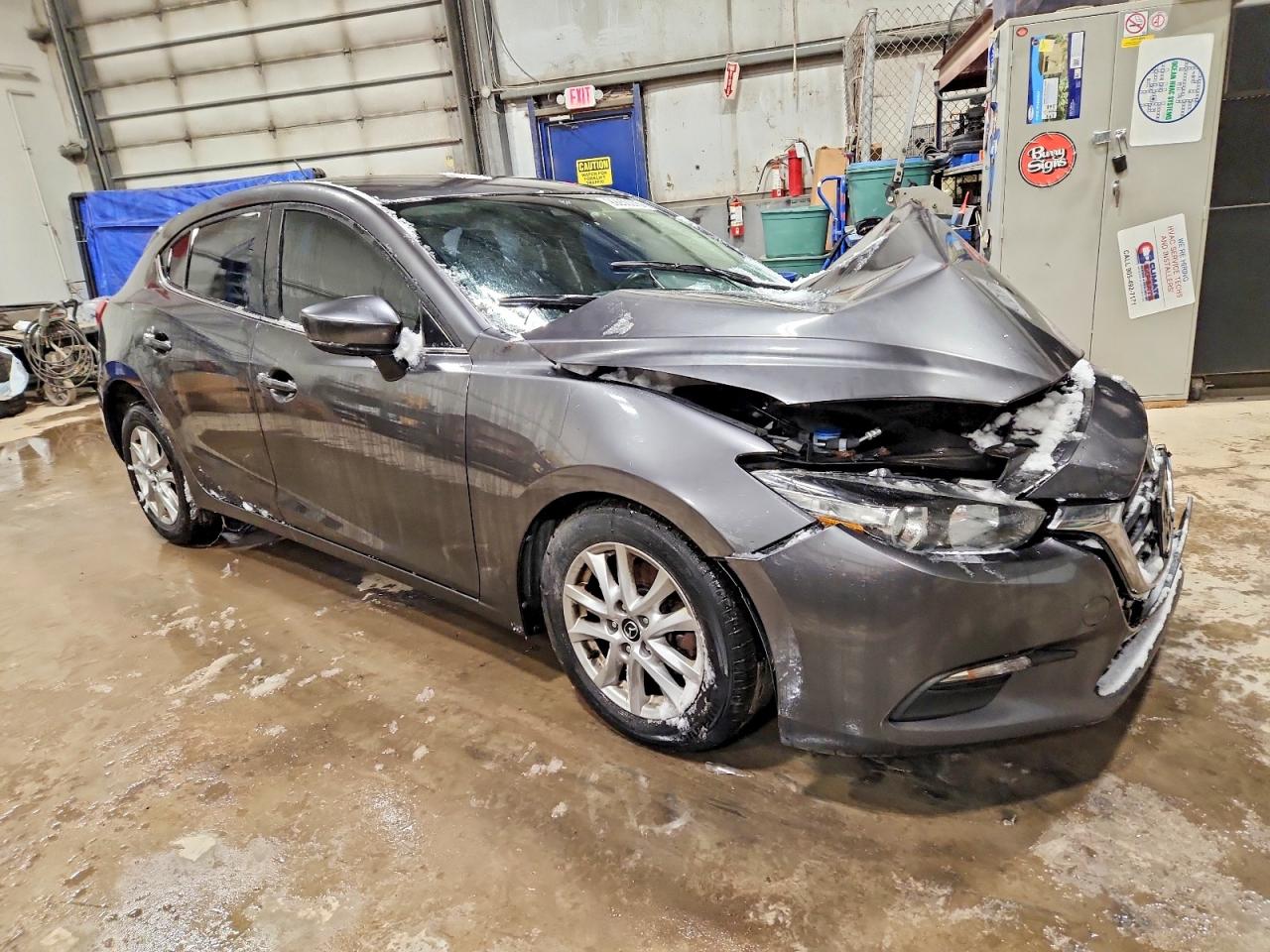 2018 MAZDA 3 TOURING photo 4