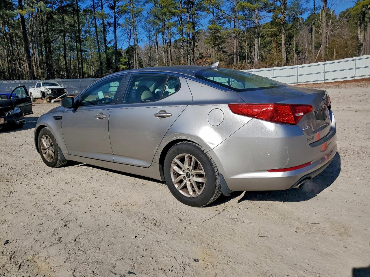 2011 KIA OPTIMA LX photo 2
