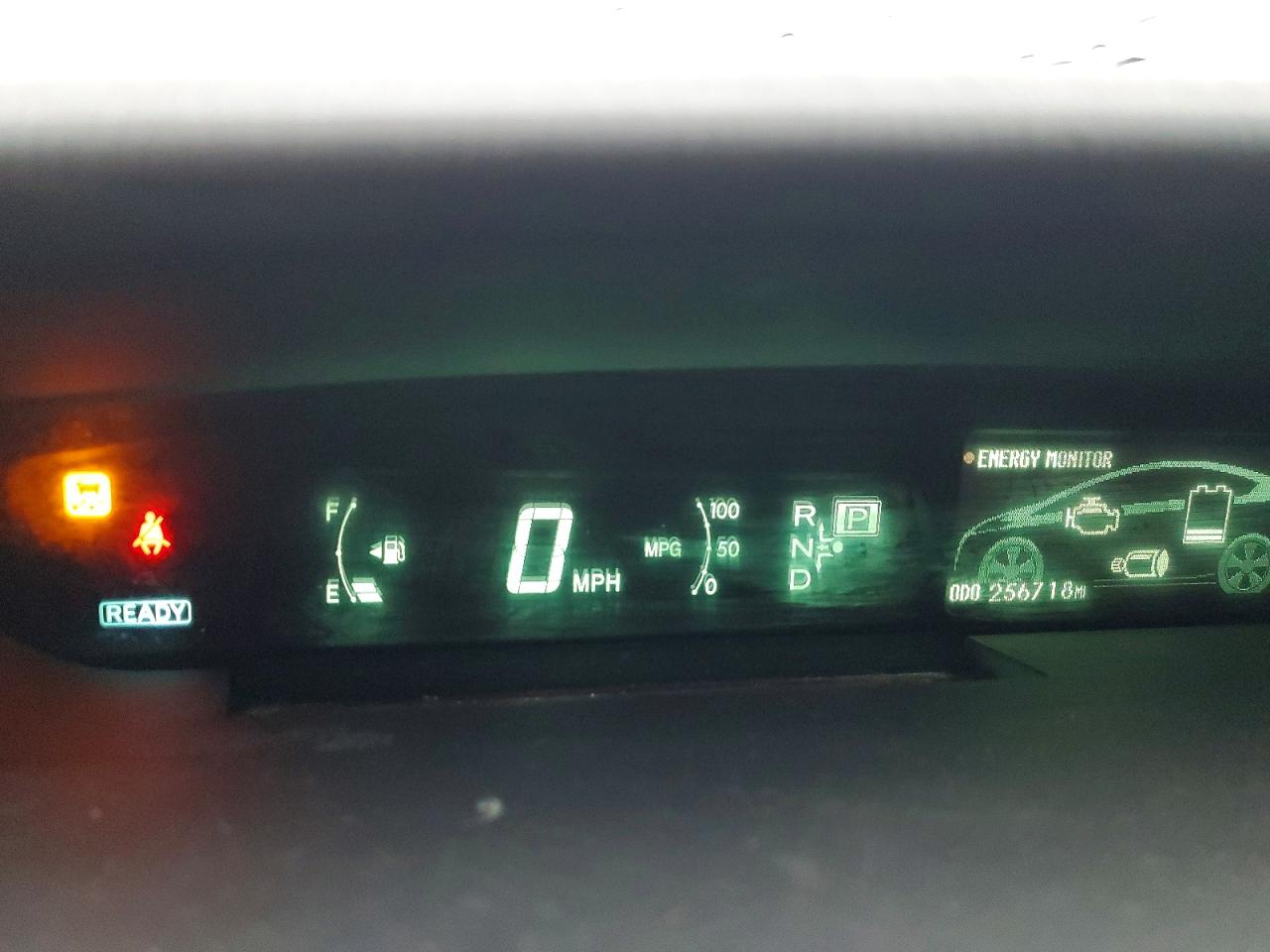 2010 TOYOTA PRIUS photo 9