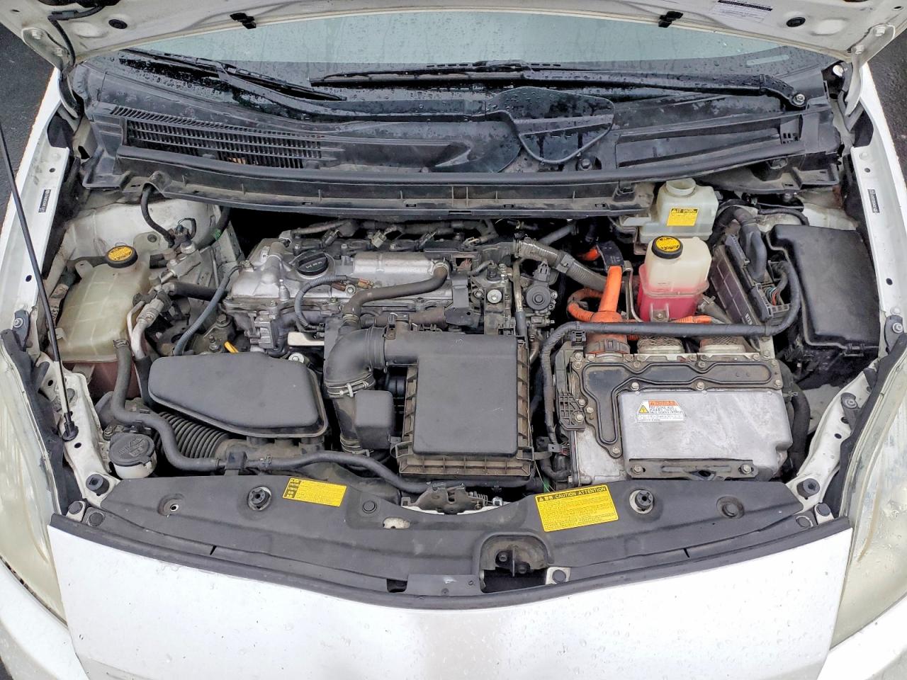 2010 TOYOTA PRIUS photo 11