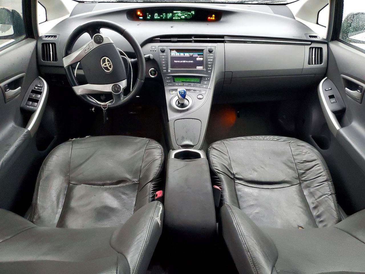 2010 TOYOTA PRIUS photo 8