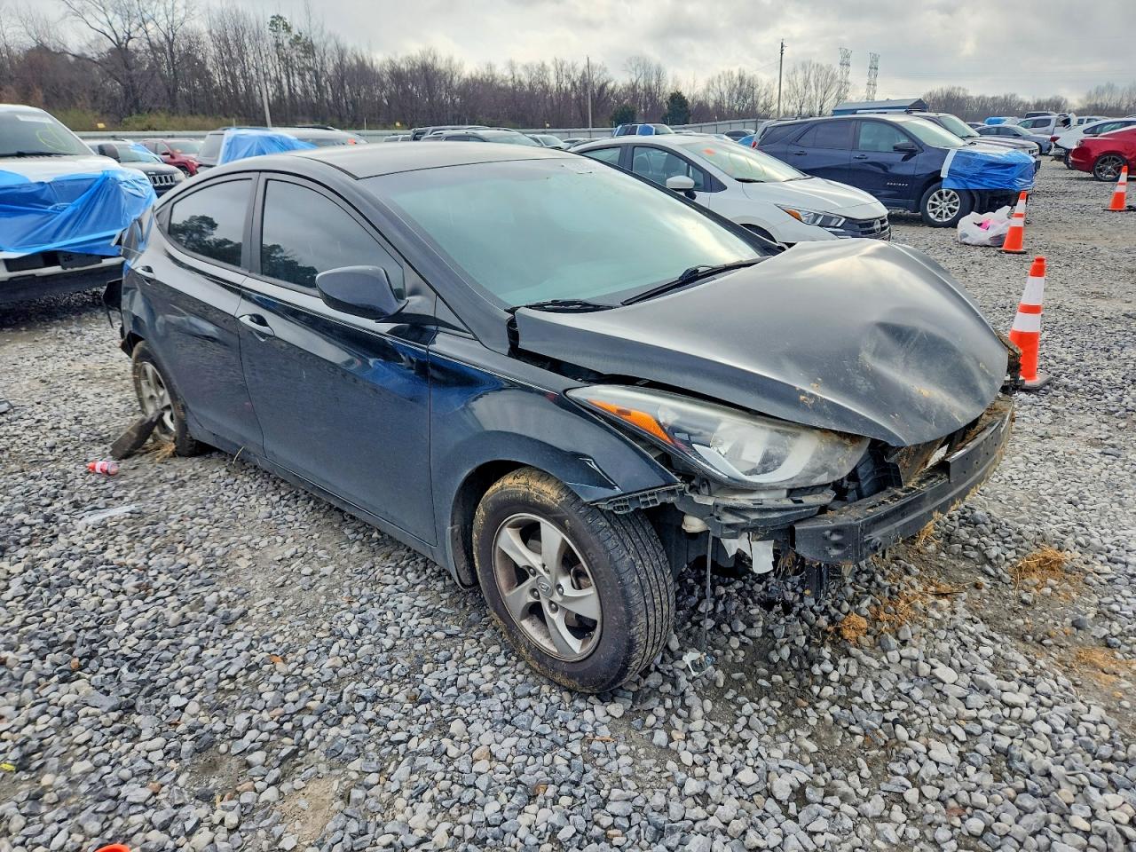 2015 HYUNDAI ELANTRA SE photo 4