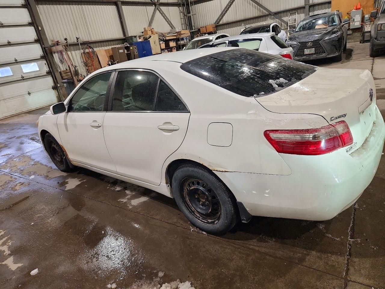 2009 TOYOTA CAMRY BASE photo 2