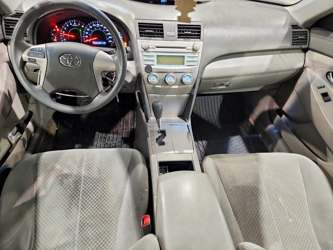 2009 TOYOTA CAMRY BASE photo 8