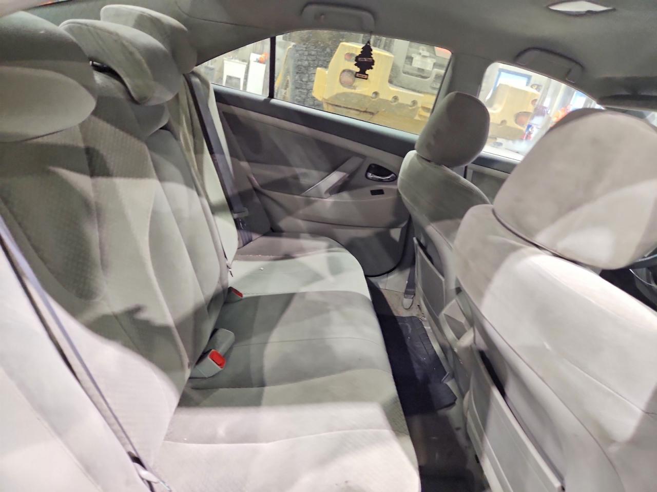 2009 TOYOTA CAMRY BASE photo 10