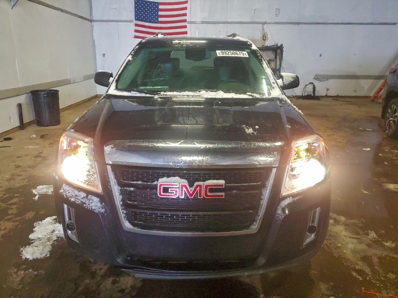2015 GMC TERRAIN SLT photo 5