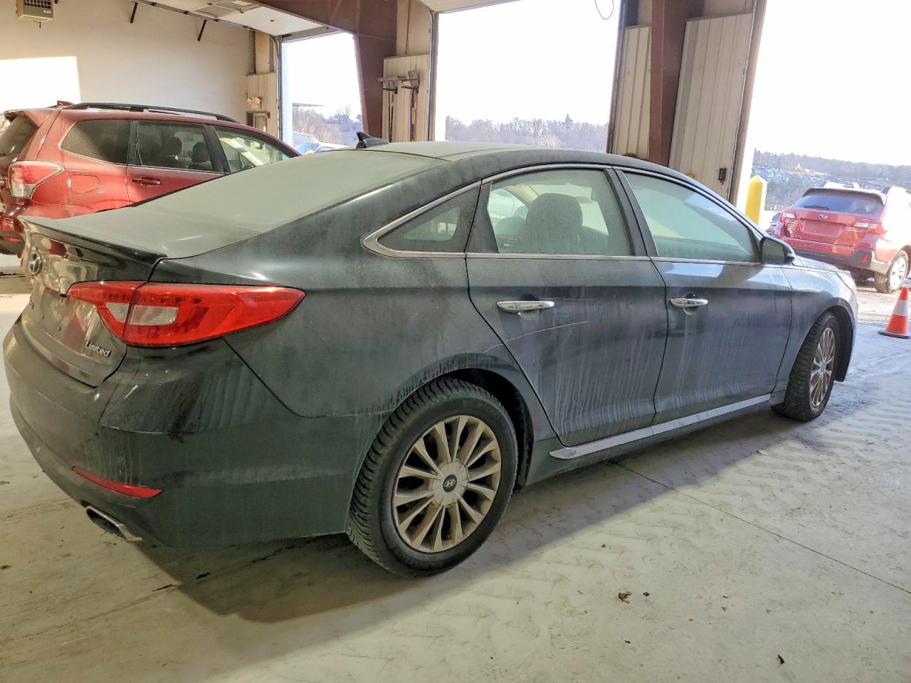 2015 HYUNDAI SONATA SPORT photo 3