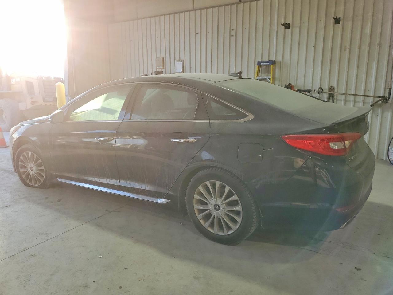 2015 HYUNDAI SONATA SPORT photo 2
