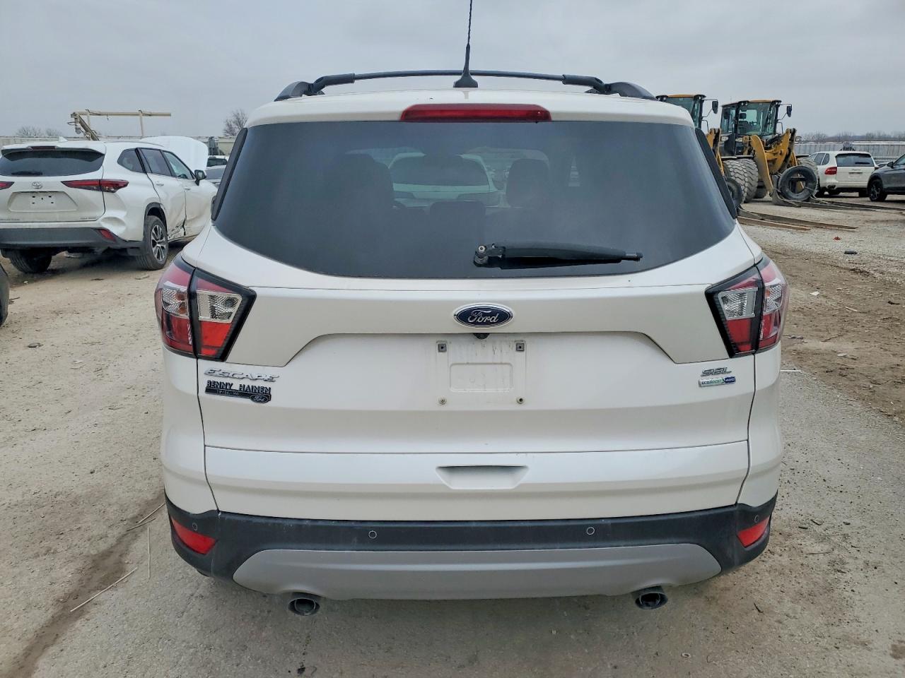 2018 FORD ESCAPE SEL photo 6