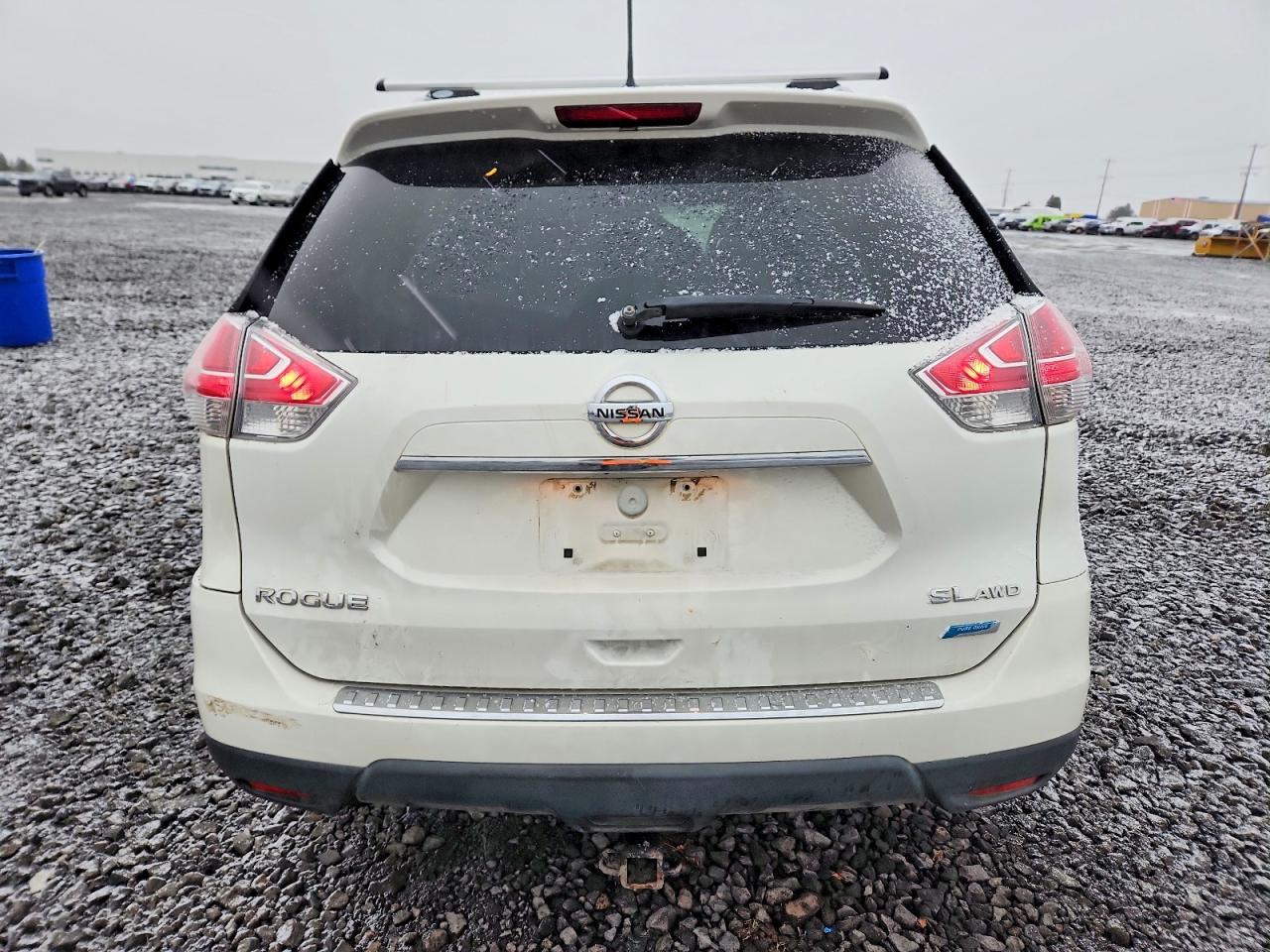 2014 NISSAN ROGUE S photo 6