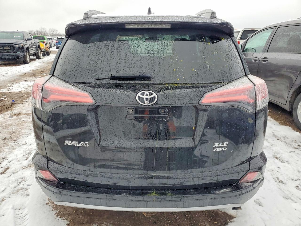 2018 TOYOTA RAV4 ADVENTURE photo 6