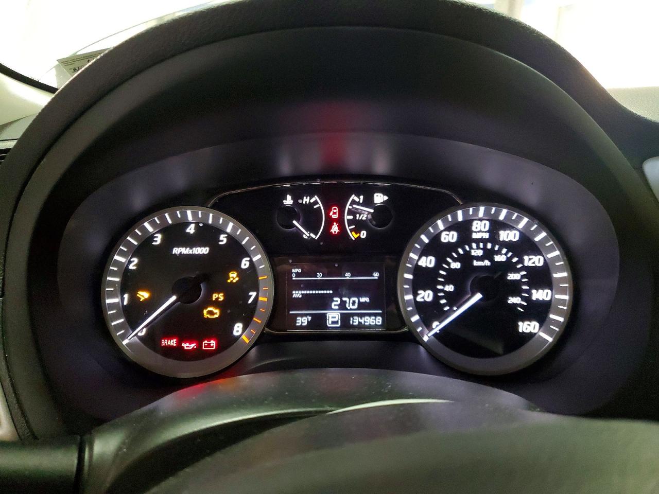 2015 NISSAN SENTRA S photo 9