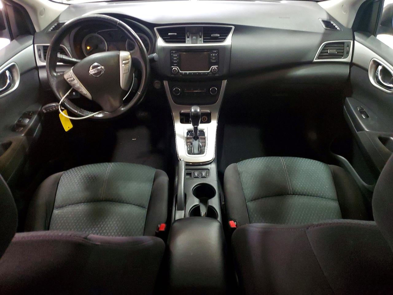 2015 NISSAN SENTRA S photo 8