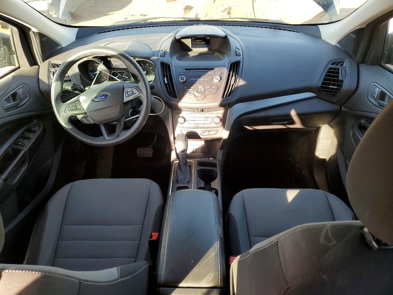 2017 FORD ESCAPE S photo 8
