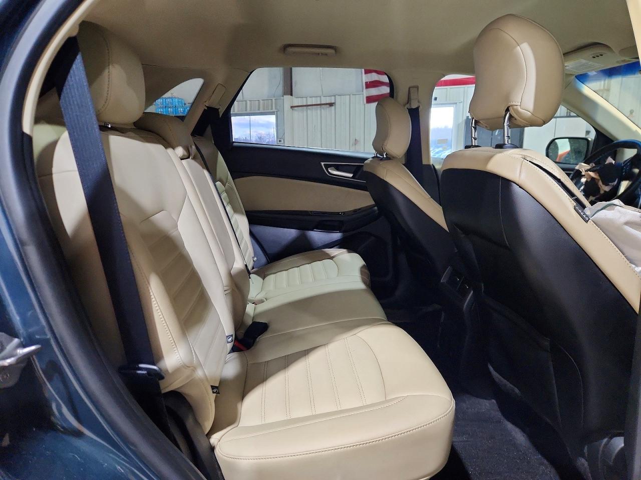 2019 FORD EDGE SEL photo 11