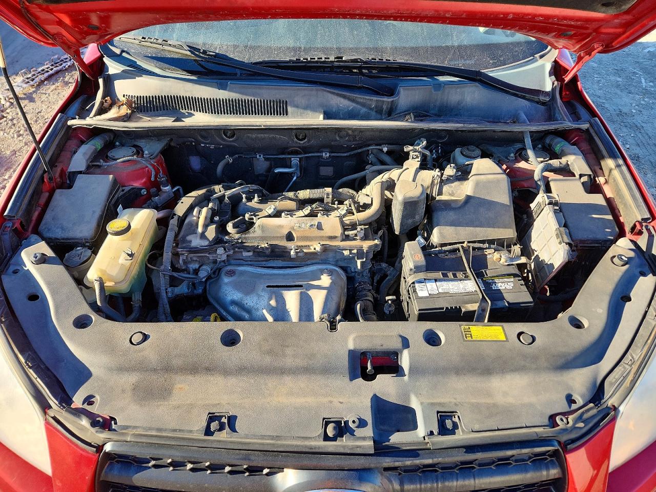 2011 TOYOTA RAV4 photo 12